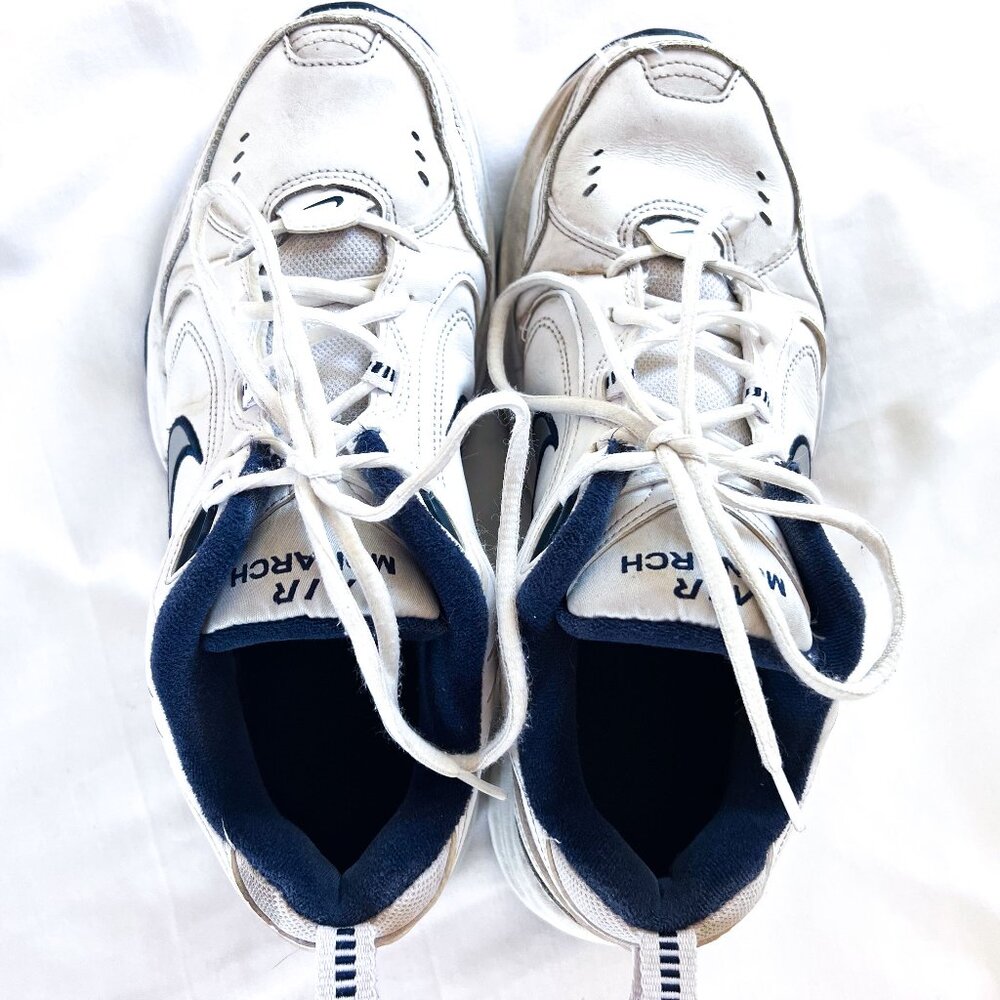 Nike Men's Air Monarch IV (White/Silver/Midnight Navy) Training Shoes Size 11 - Picture 8 of 10